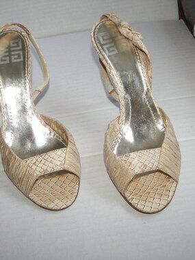 Givenchy beige and gold embossed gold flecked peep-toe cut out heels Size 39